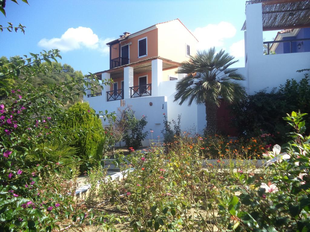 Ilis Villas Kastro-Kyllini Exteriör bild