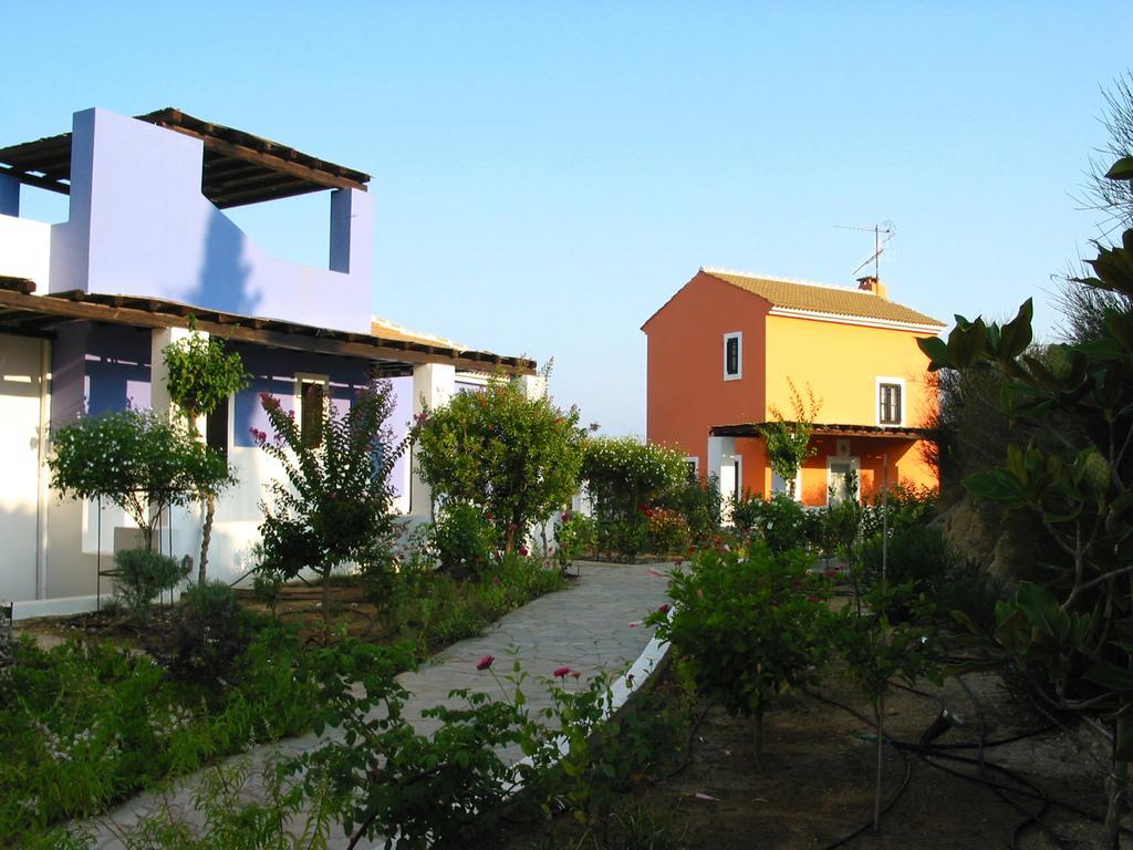 Ilis Villas Kastro-Kyllini Exteriör bild